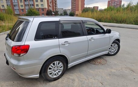 Mitsubishi Airtrek, 2002 год, 560 000 рублей, 5 фотография