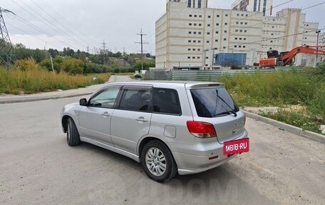 Mitsubishi Airtrek, 2002 год, 560 000 рублей, 2 фотография