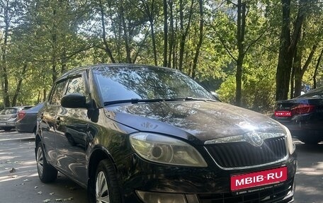 Skoda Fabia II, 2010 год, 425 000 рублей, 1 фотография