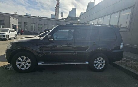 Mitsubishi Pajero IV, 2015 год, 2 797 000 рублей, 1 фотография