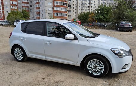 KIA cee'd I рестайлинг, 2011 год, 815 000 рублей, 3 фотография