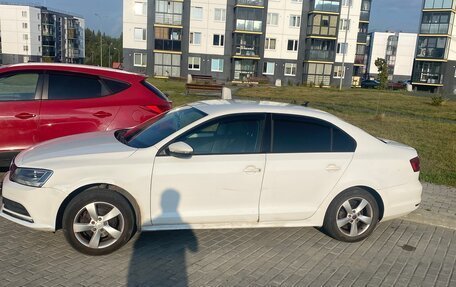 Volkswagen Jetta VI, 2015 год, 720 000 рублей, 2 фотография