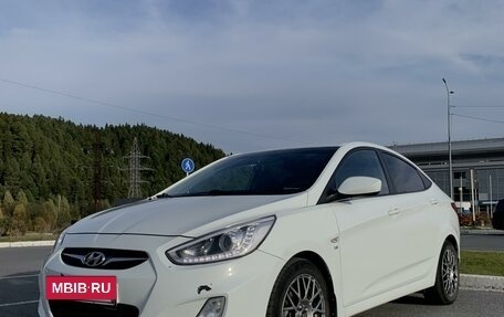 Hyundai Solaris II рестайлинг, 2013 год, 1 080 000 рублей, 4 фотография