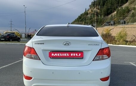 Hyundai Solaris II рестайлинг, 2013 год, 1 080 000 рублей, 6 фотография