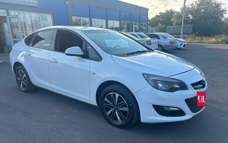 Opel Astra J, 2014 год, 870 000 рублей, 3 фотография