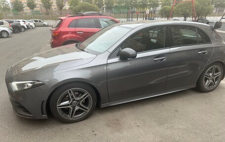 Mercedes-Benz A-Класс, 2018 год, 3 300 000 рублей, 4 фотография