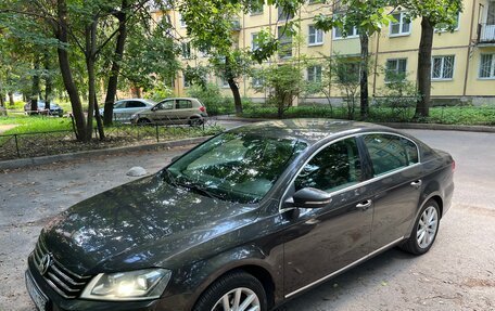 Volkswagen Passat B7, 2011 год, 1 400 000 рублей, 1 фотография