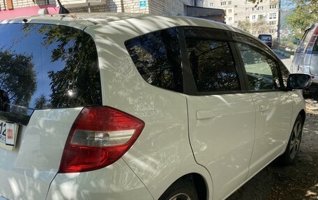 Honda Fit III, 2011 год, 700 000 рублей, 11 фотография