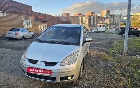 Mitsubishi Colt VI рестайлинг, 2006 год, 600 000 рублей, 3 фотография