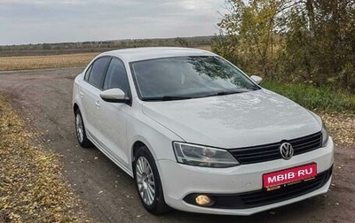 Volkswagen Jetta VI, 2013 год, 1 000 000 рублей, 1 фотография