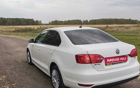 Volkswagen Jetta VI, 2013 год, 1 000 000 рублей, 6 фотография