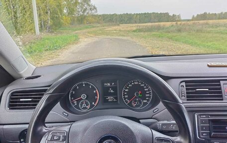 Volkswagen Jetta VI, 2013 год, 1 000 000 рублей, 11 фотография