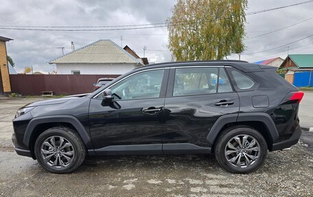 Toyota RAV4, 2024 год, 3 595 000 рублей, 10 фотография