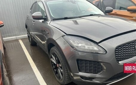 Jaguar E-Pace, 2018 год, 2 200 000 рублей, 7 фотография