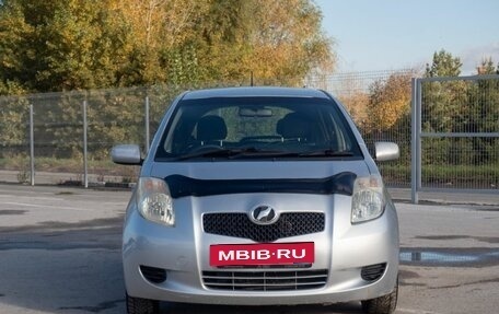 Toyota Vitz, 2005 год, 615 000 рублей, 10 фотография