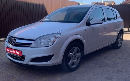 Opel Astra H, 2011 год, 760 000 рублей, 1 фотография