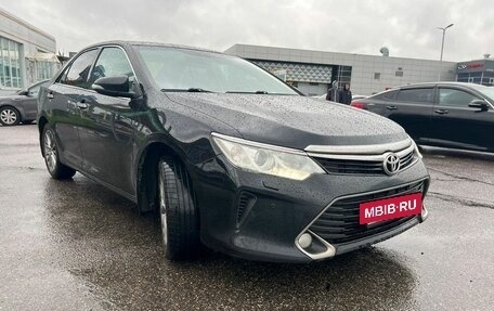 Toyota Camry, 2016 год, 1 892 000 рублей, 2 фотография