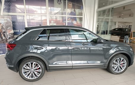 Volkswagen T-Roc I, 2019 год, 3 190 000 рублей, 4 фотография