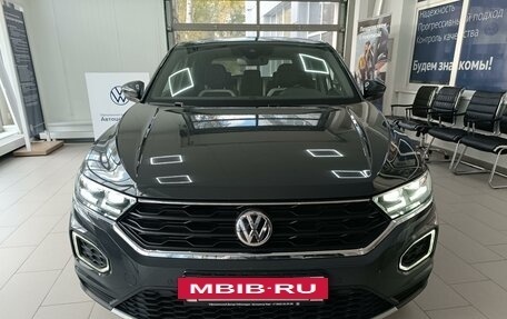 Volkswagen T-Roc I, 2019 год, 3 190 000 рублей, 2 фотография