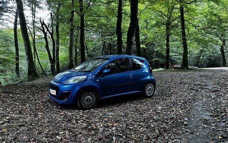 Peugeot 107 I рестайлинг, 2012 год, 510 000 рублей, 4 фотография