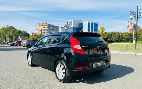 Hyundai Solaris II рестайлинг, 2015 год, 1 399 000 рублей, 8 фотография