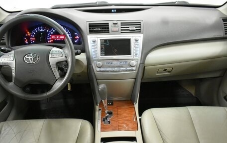 Toyota Camry, 2009 год, 1 250 000 рублей, 10 фотография