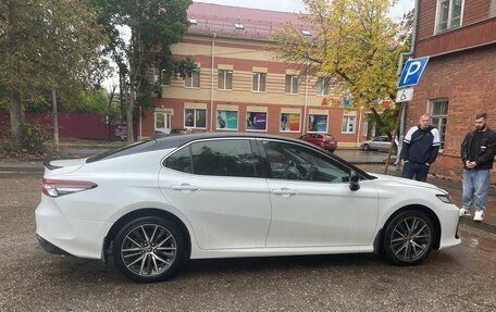 Toyota Camry, 2021 год, 3 697 000 рублей, 12 фотография