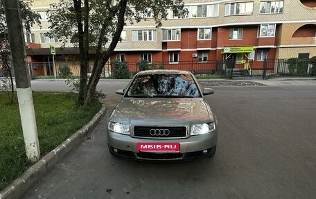 Audi A4, 2002 год, 550 000 рублей, 3 фотография