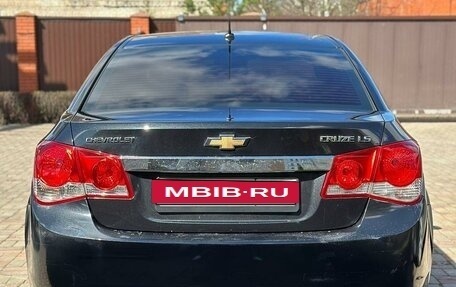 Chevrolet Cruze II, 2011 год, 900 000 рублей, 5 фотография