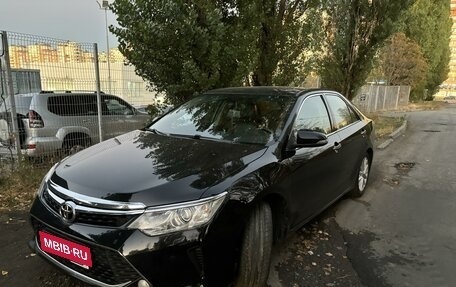 Toyota Camry, 2015 год, 2 250 000 рублей, 1 фотография