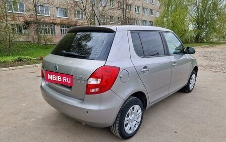 Skoda Fabia II, 2011 год, 680 000 рублей, 2 фотография