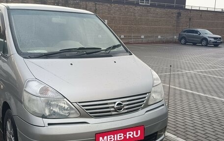 Nissan Serena II, 2004 год, 830 000 рублей, 6 фотография