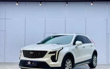 Cadillac XT4 I, 2021 год, 2 800 000 рублей, 2 фотография