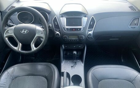 Hyundai ix35 I рестайлинг, 2012 год, 1 300 000 рублей, 9 фотография