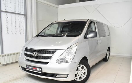 Hyundai Grand Starex Grand Starex I рестайлинг 2, 2008 год, 840 000 рублей, 1 фотография