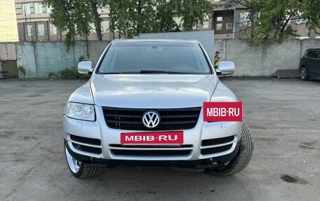 Volkswagen Touareg III, 2005 год, 950 000 рублей, 3 фотография