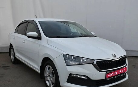 Skoda Rapid II, 2021 год, 1 649 000 рублей, 3 фотография