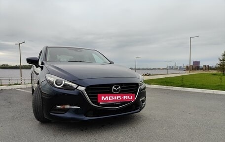 Mazda Axela, 2017 год, 1 780 000 рублей, 2 фотография