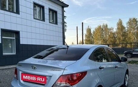 Hyundai Solaris II рестайлинг, 2011 год, 749 000 рублей, 4 фотография