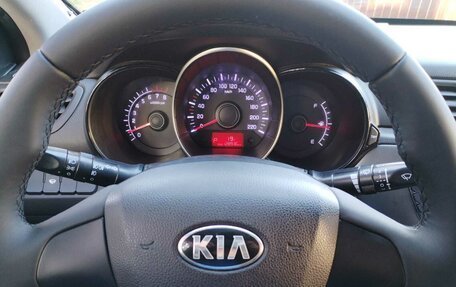 KIA Rio III рестайлинг, 2013 год, 930 000 рублей, 19 фотография