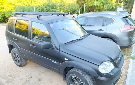 Chevrolet Niva I рестайлинг, 2011 год, 590 000 рублей, 7 фотография