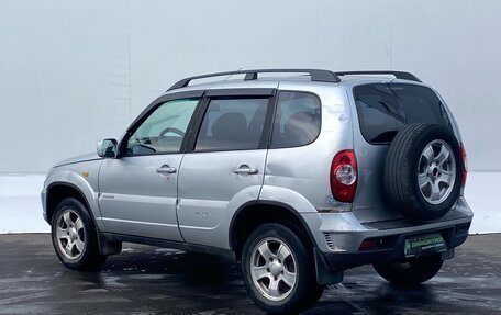 Chevrolet Niva I рестайлинг, 2010 год, 430 000 рублей, 7 фотография