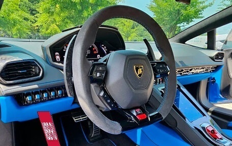 Lamborghini Huracán, 2021 год, 22 500 000 рублей, 5 фотография