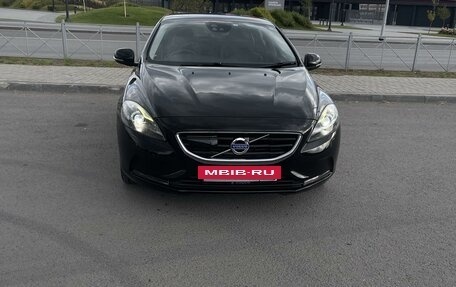 Volvo V40 II рестайлинг, 2015 год, 1 620 000 рублей, 3 фотография