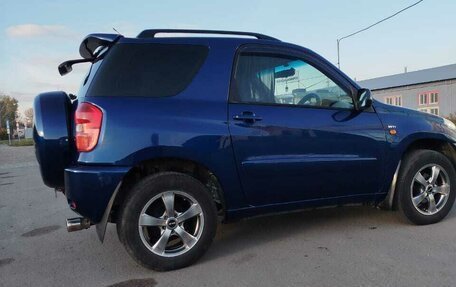 Toyota RAV4, 2002 год, 950 000 рублей, 3 фотография