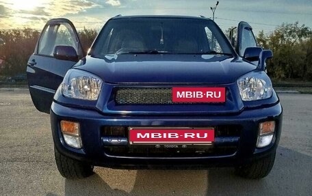 Toyota RAV4, 2002 год, 950 000 рублей, 2 фотография