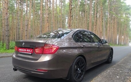 BMW 3 серия, 2012 год, 1 926 000 рублей, 4 фотография