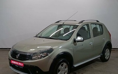 Renault Sandero I, 2013 год, 820 000 рублей, 1 фотография