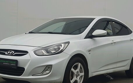 Hyundai Solaris II рестайлинг, 2014 год, 845 000 рублей, 1 фотография