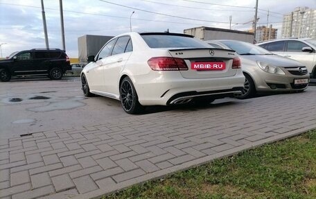 Mercedes-Benz E-Класс, 2014 год, 2 100 000 рублей, 9 фотография